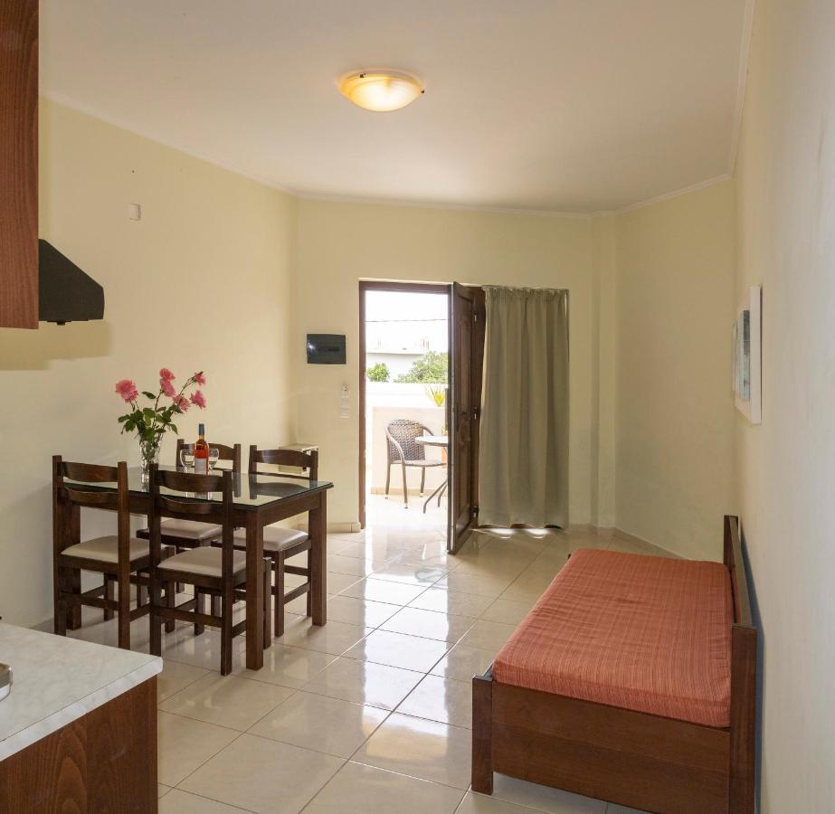Sandy Suites Kalamaki  Ngoại thất bức ảnh