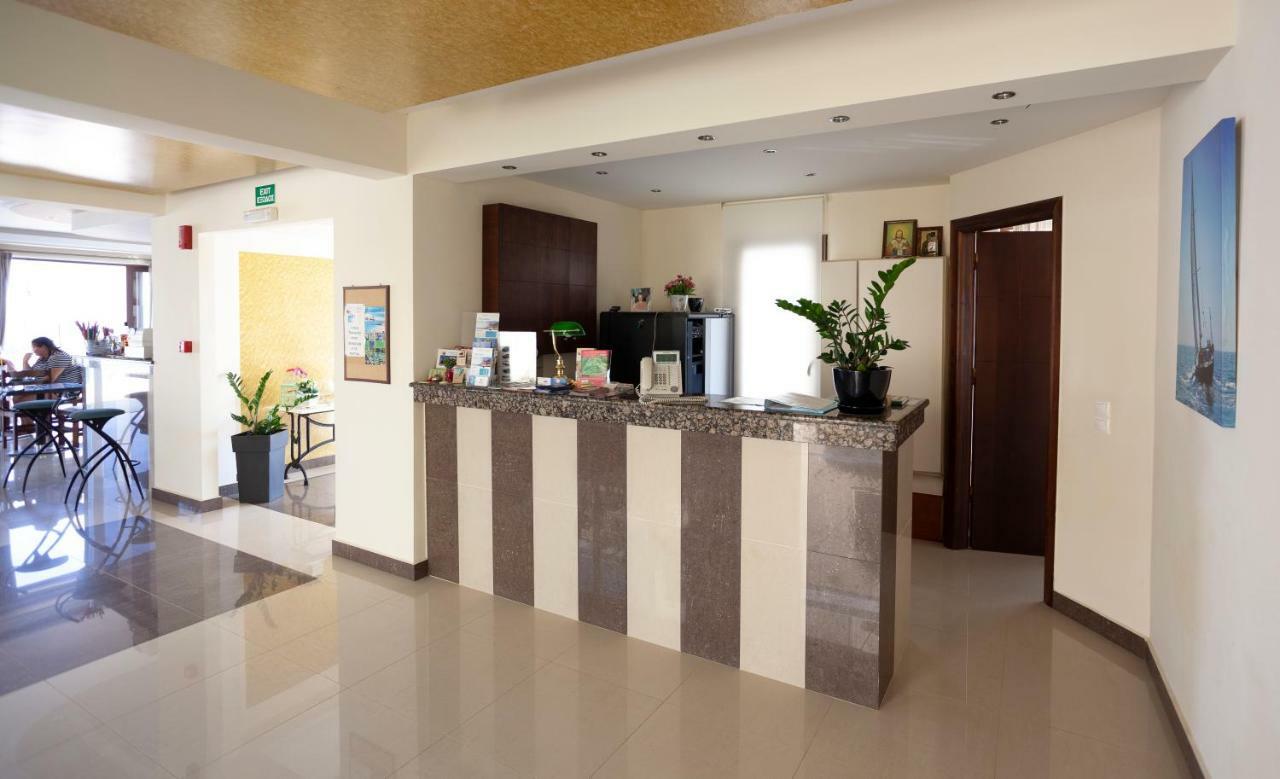 Sandy Suites Kalamaki  Ngoại thất bức ảnh