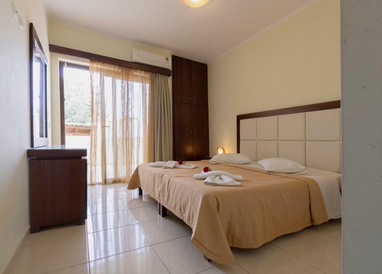 Sandy Suites Kalamaki  Ngoại thất bức ảnh